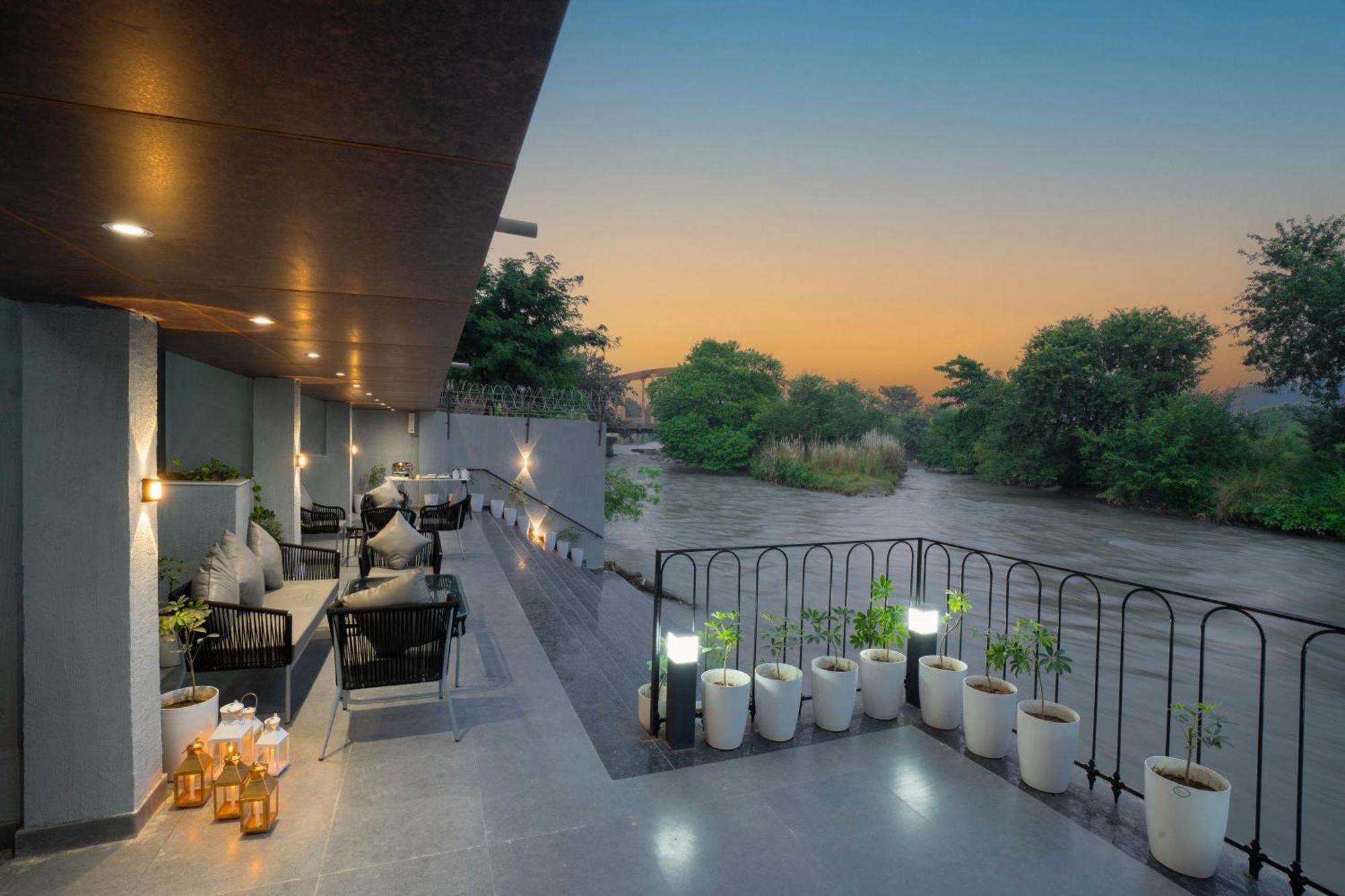 Sukoon By The Ganges - A Riverside Retreat Харідвар Екстер'єр фото
